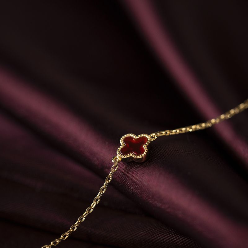 Kløver armbånd sølv dyp rød 992437