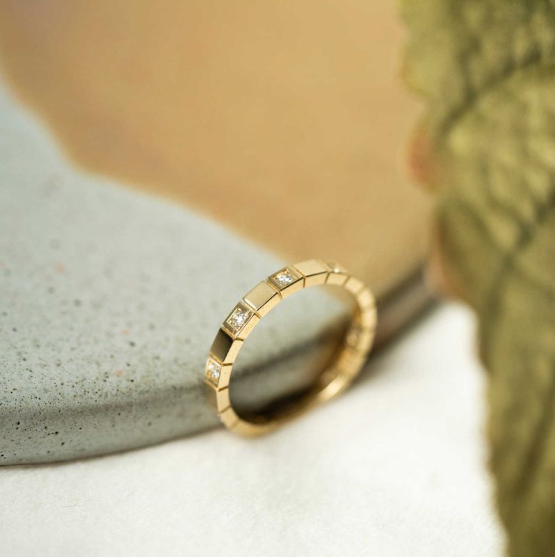 Ring i gult gull med zirkonia 59667.58