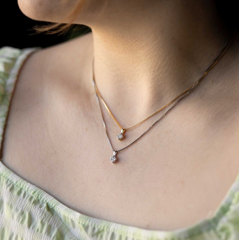 Smykke i gull med diamanter 0,12 ct WP 56897