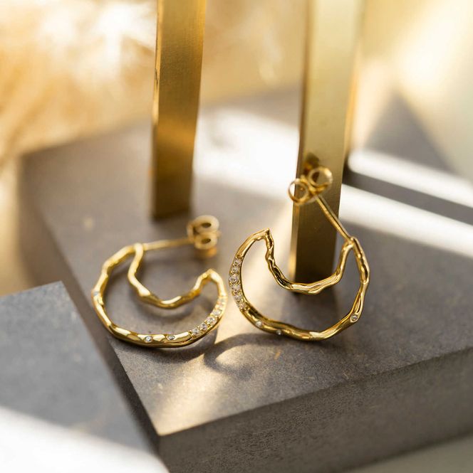 Hovedbilde Shapes Moon øredobber i sølv med zirkonia 240157